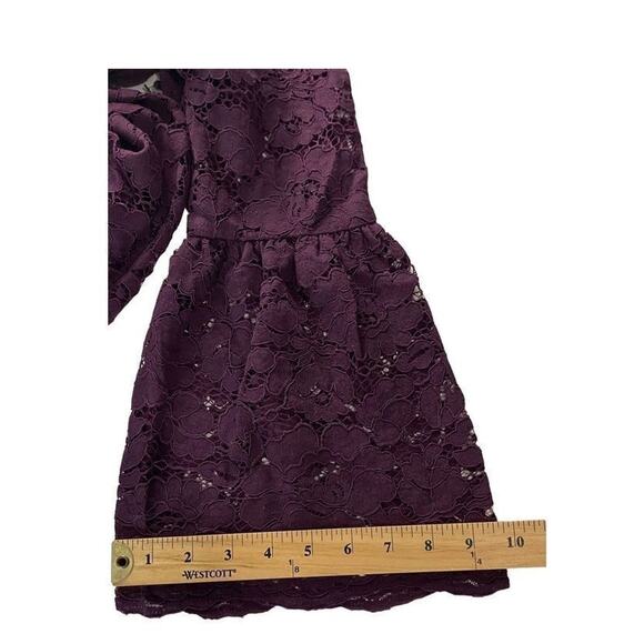 Vince Camuto‎ Flounce Bell Sleeves Plum Lace Shift Dress Dark Purple Size 4 New - Picture 6 of 12